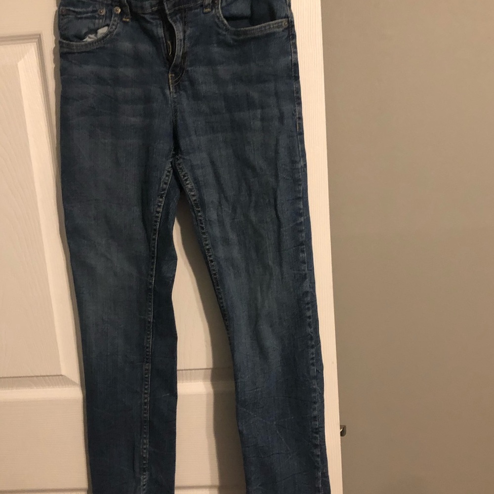 Boys Levi’s ranging from 12 and 14